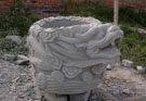 石雕园林布景用水缸-四通雕塑厂